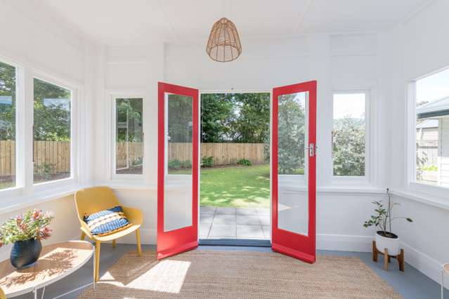 6 Lucy Murcott Place Stoke_1