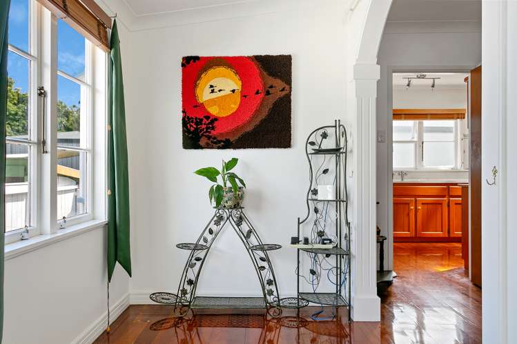 44 Mere Road Taupo_12