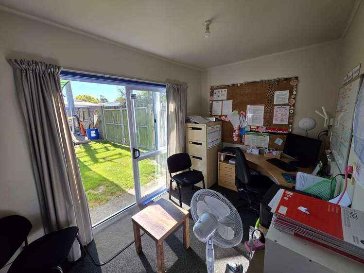 36 Victoria Street Carterton_16