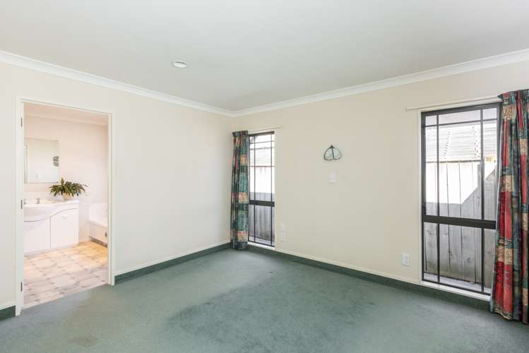 363 Church Road Greenmeadows_12