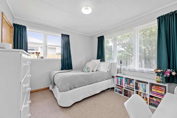 5 Gill Crescent Redwoodtown_11