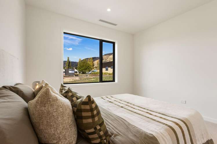 6 Stoneleigh Drive Wanaka_19