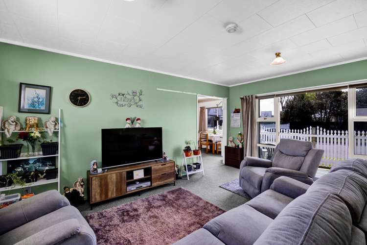 57 Murray Avenue Hawera_1