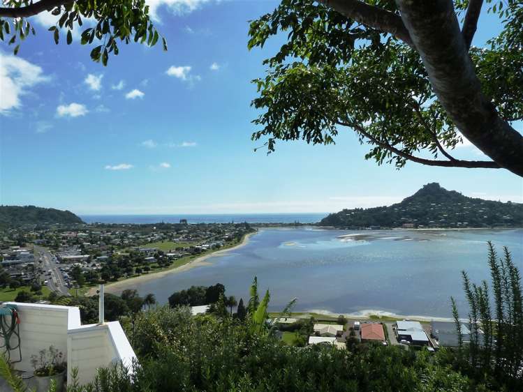 19 Ridge Road Tairua_17