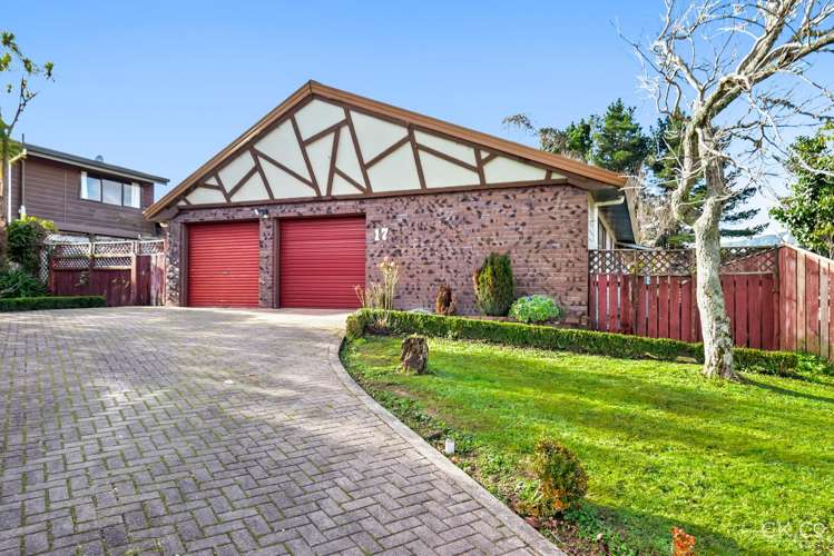 17 King Charles Drive Kingsley Heights_23