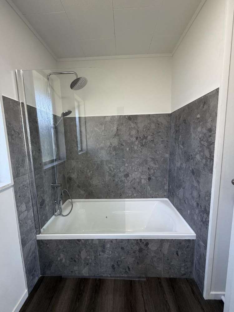 54a Elizabeth Street 11209_7