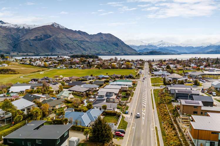 191 Aubrey Road Wanaka_23