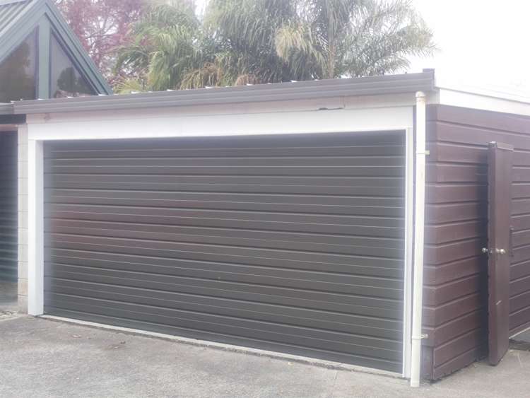 28a Beach Road Mellons Bay_8