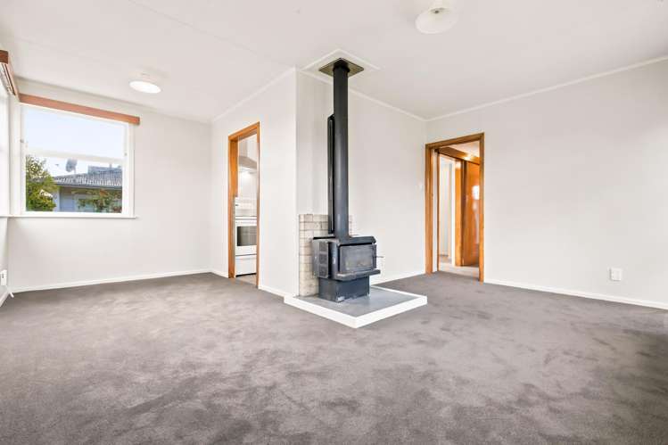 108 Te Rangitautahanga Road Turangi_3