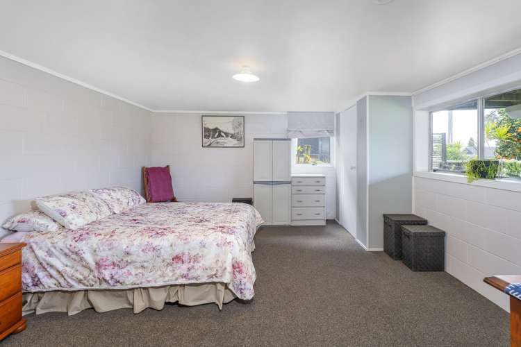 293 Main Road Tairua_38