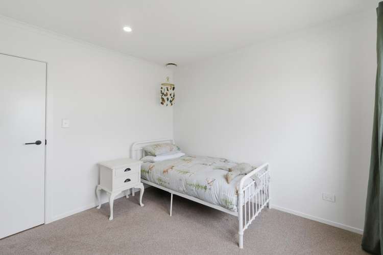 29 Humphries Road Waimumu_21