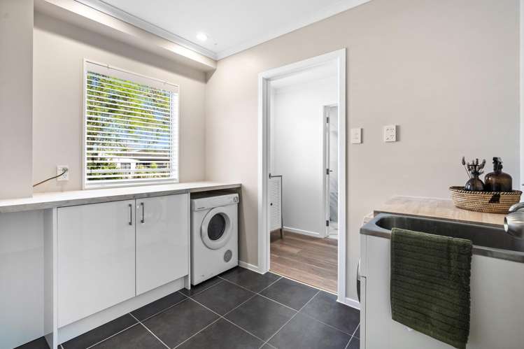 75 Mackesy Road Parahaki_10