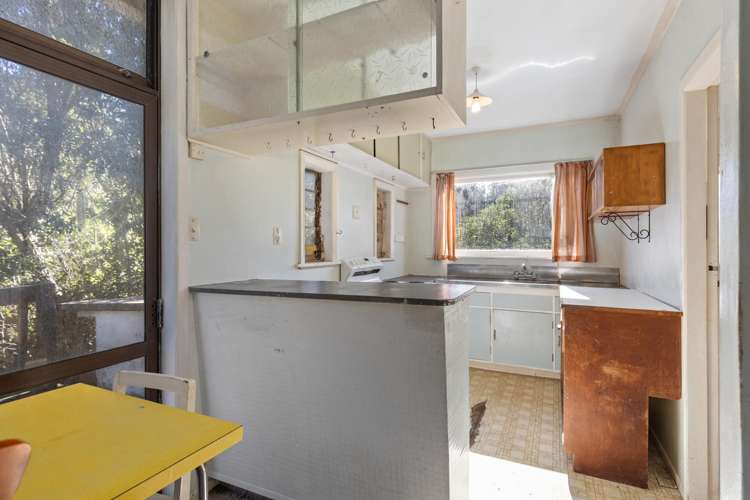 15 Happy Valley Road Owhiro Bay_11