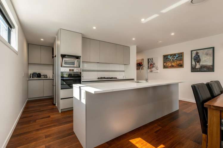 84 Howden Drive Jacks Point_5