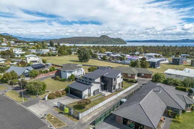 72 Kahotea Drive Motuoapa_1