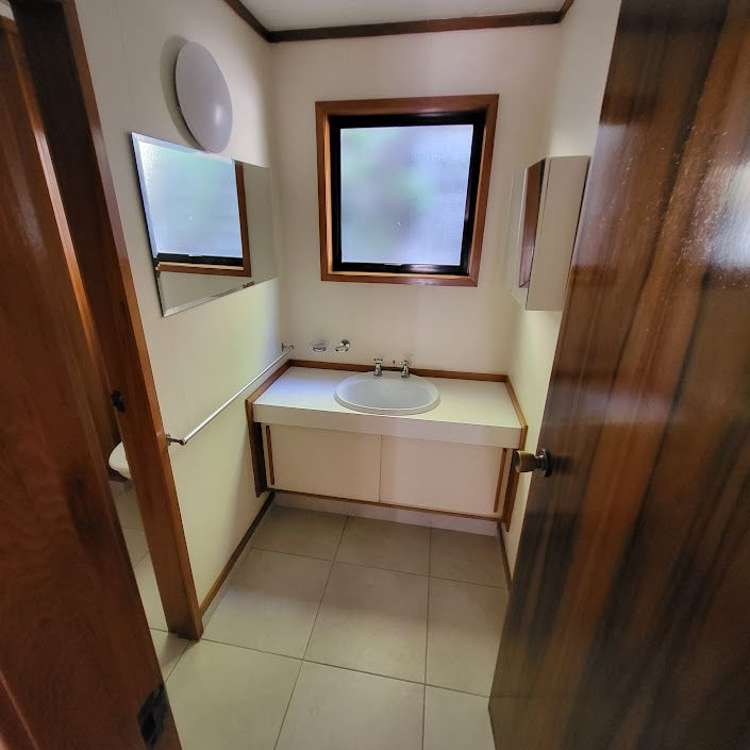 7 Francis Bell Grove Lowry Bay_23