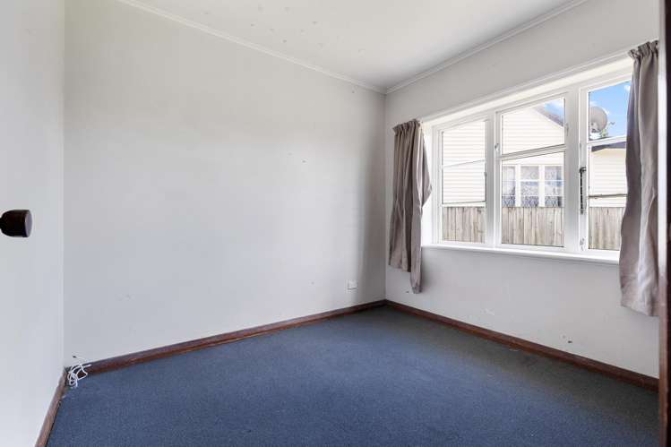 45 Plunket Terrace Hamilton East_8