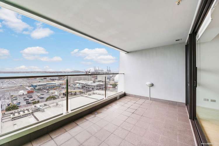 1207/18 Beach Road Auckland Central_9