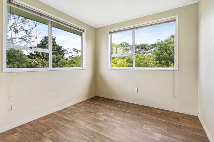 64 Harmel Road Glendene_9