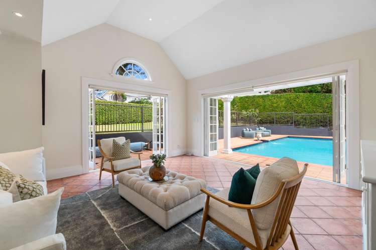 10 Sharpe Road Epsom_12