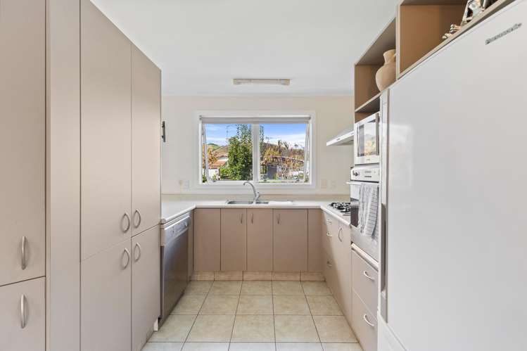 6 Aorangi Road Paeroa_17
