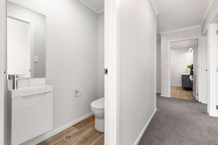 2/10 Gazeley Avenue Silverdale_15