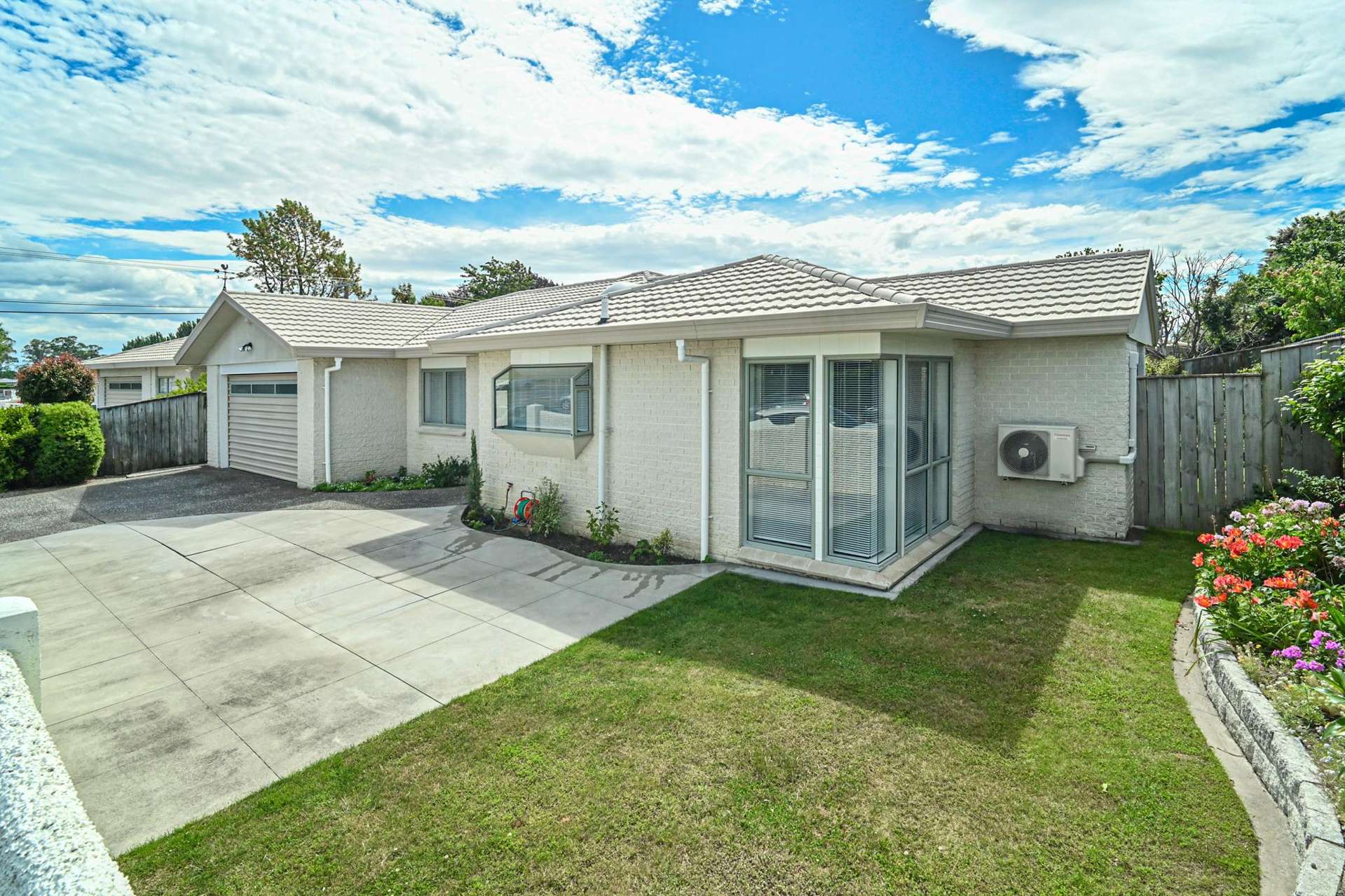 1/217 Mcleod Street Camberley_0