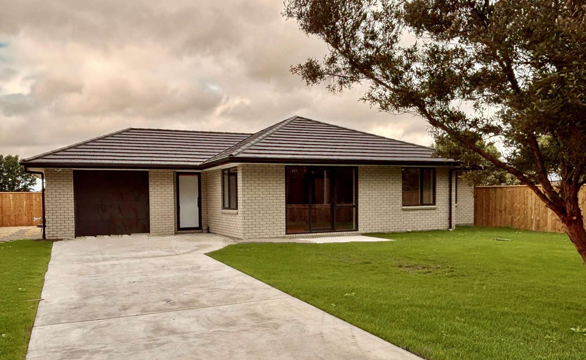 77 Lincoln Road Carterton_0