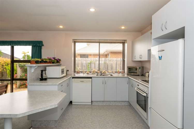 22 Karina Crescent Redwoodtown_9