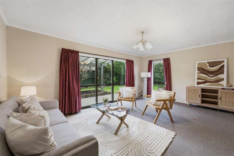 2/15 Tulloch Place Papanui_4