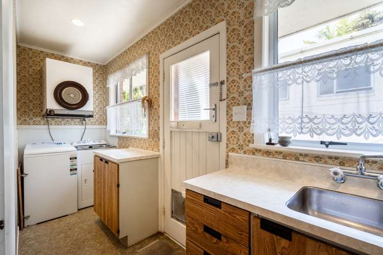 1/2 Willcott Street Mount Albert_9