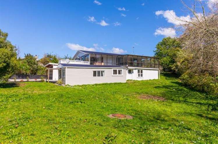 35 Nile Road Kelston_18