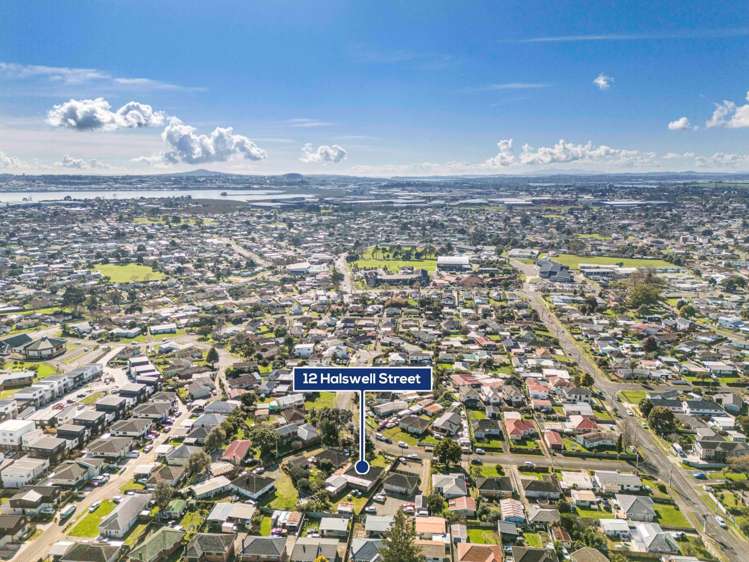 12 Halswell Street Mangere East_21