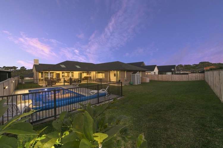 67 Pohutukawa Parade Riverhead_3