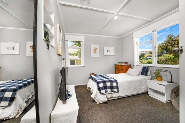 94 Caldwell Street Brockville_15