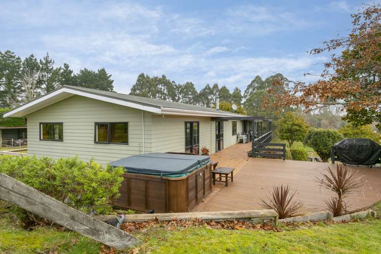 219 Caroline Drive Maunganamu_37