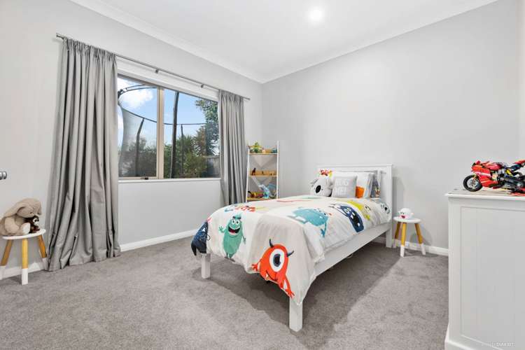 31 Pine Harbour Parade Beachlands_23