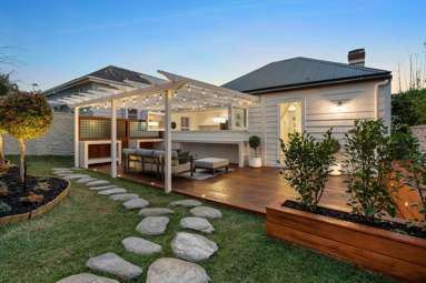 96 Crummer Road_1