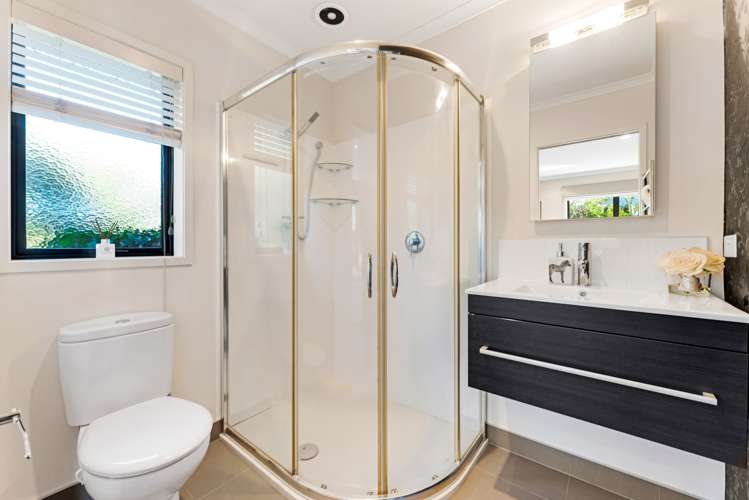 5 Spyglass Street Red Beach_16