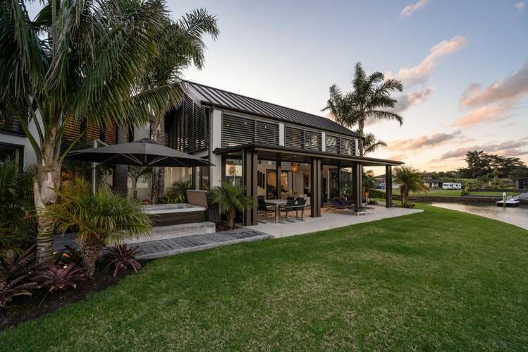 3 Kuaka Grove One Tree Point_33