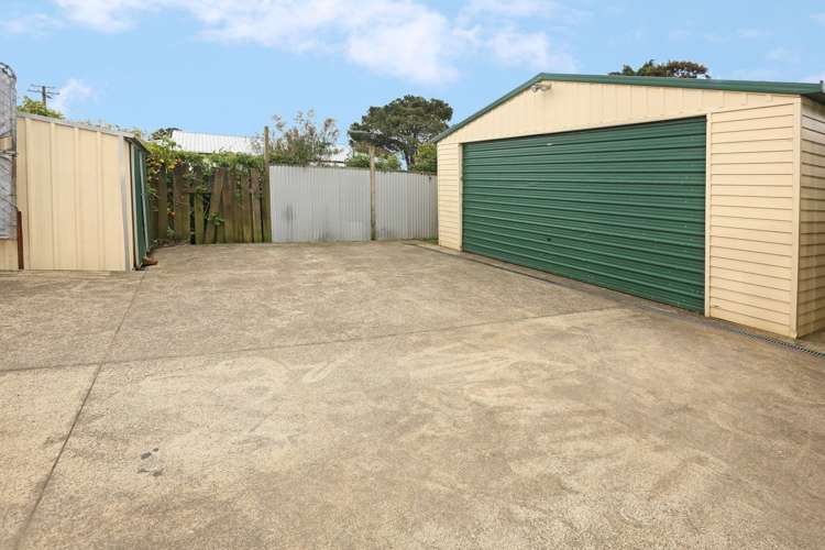18 Arney Road Ranui_16