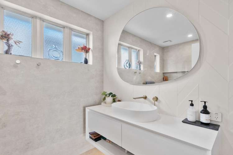 290 Pakuranga Road Pakuranga Heights_13