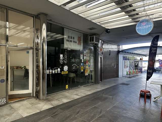 Shop 1/56-60 Hurstmere Road Takapuna_3