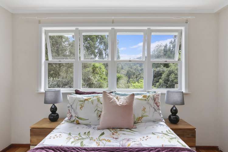 37 Rimutaka Place Titirangi_11