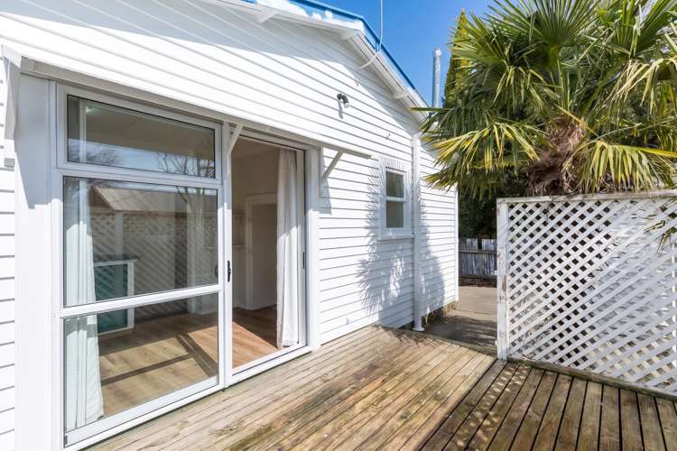 97 Broadway Carterton_12