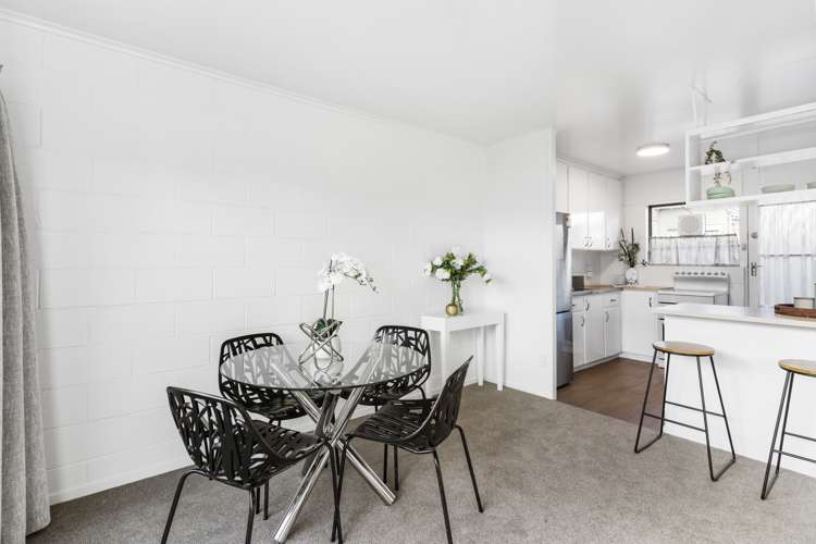 2/78 Panorama Road Mount Wellington_10