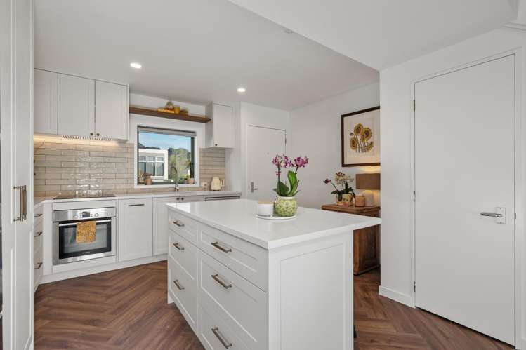 2/22 Exeter Street_3