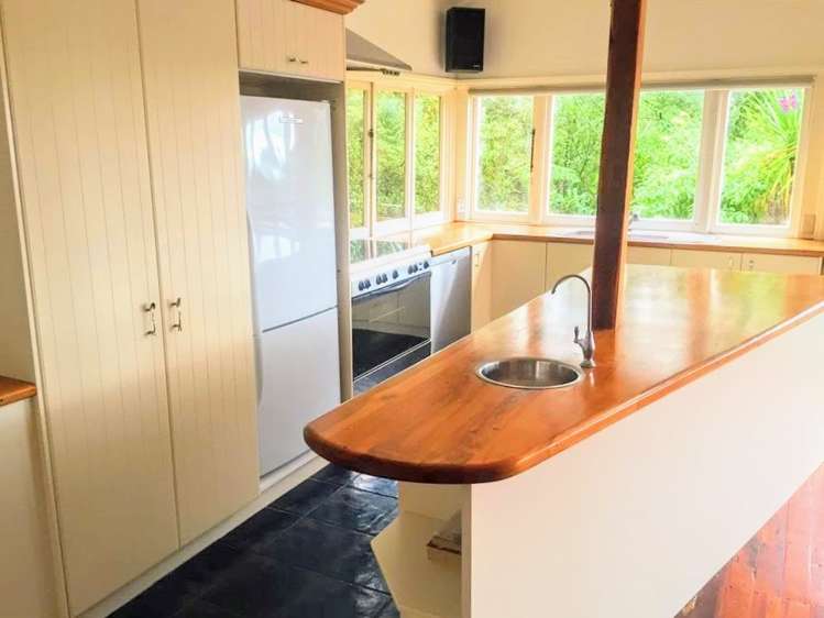 49 Otitori Bay Road Titirangi_2