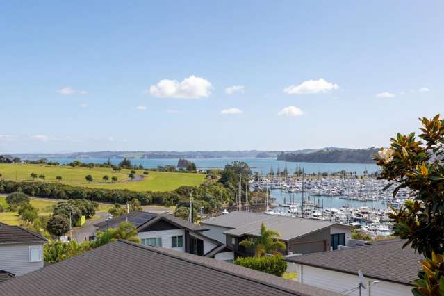 Rendered Brick Spacious Home - with views!