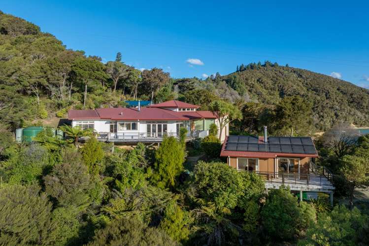 19 Saint Omer Road Kenepuru Sound_29